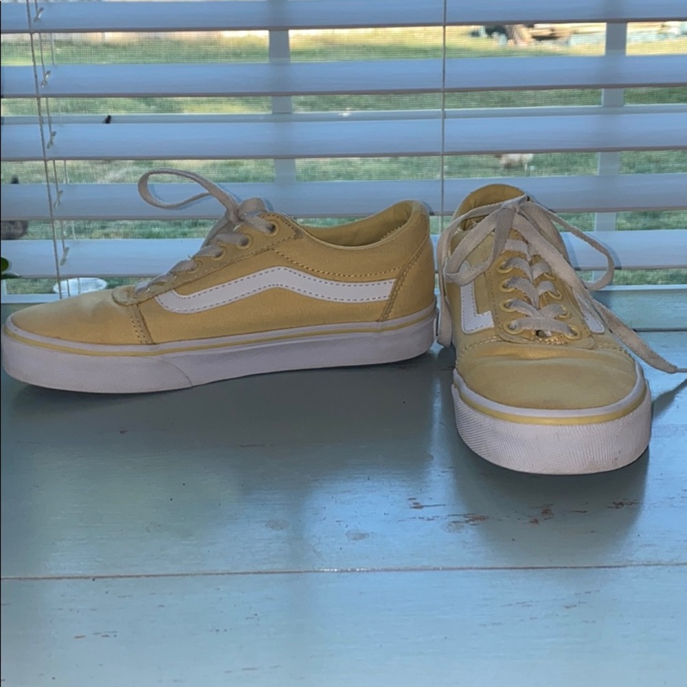 vans yellow old skool